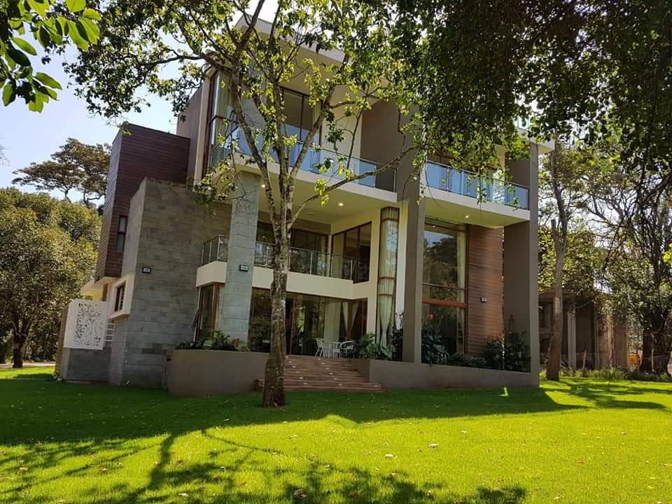 5 brm townhouse furnished